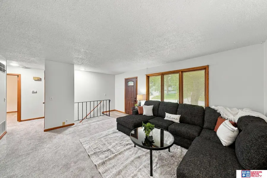 420 Oregon Trail, Lincoln, NE 68521 - #2