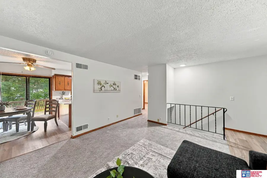 420 Oregon Trail, Lincoln, NE 68521 - #3