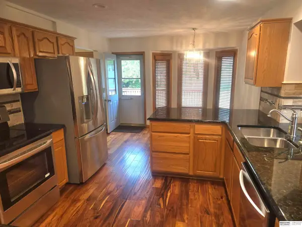 1533 Trumball Terrace, Plattsmouth, NE 68048