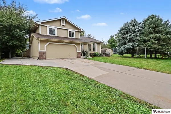 12739 Kansas Avenue, Omaha, NE 68164