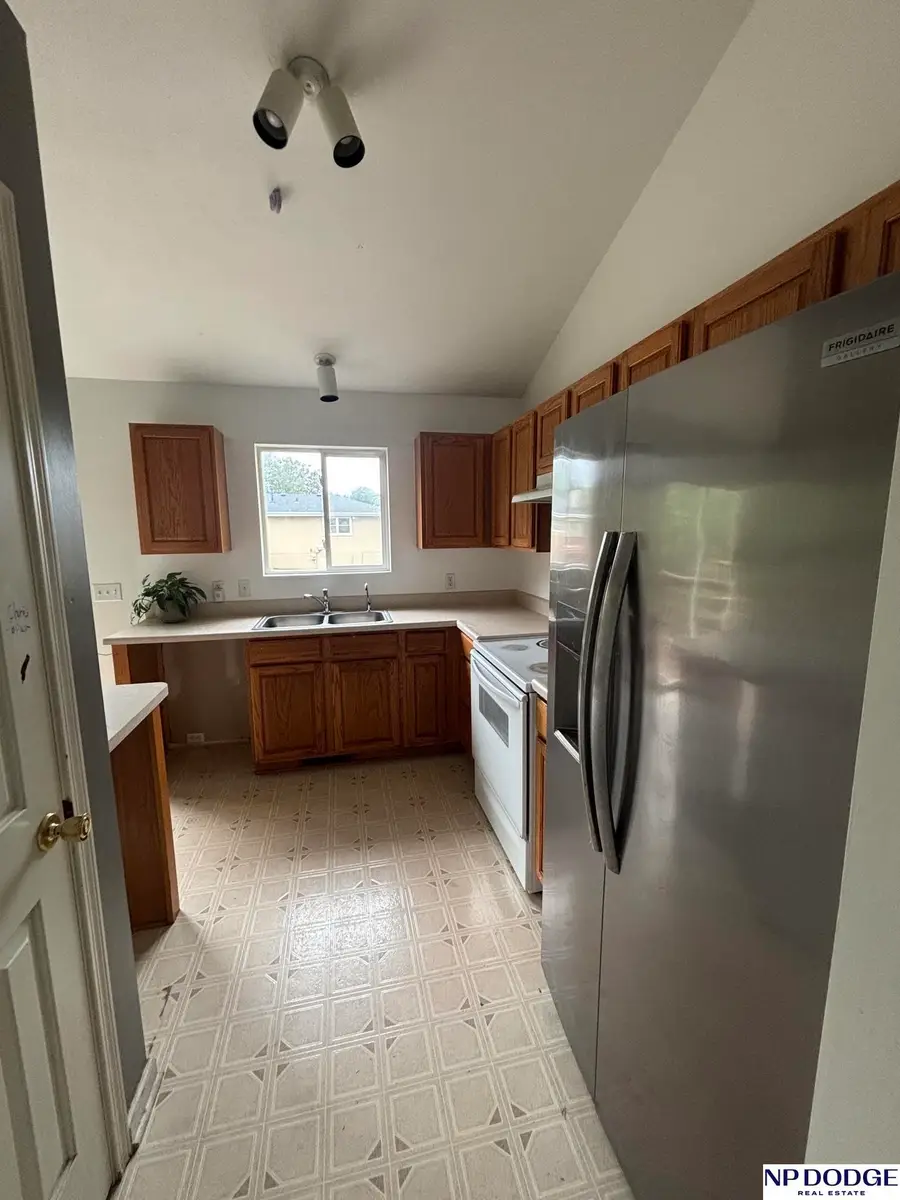 8005 Bauman Avenue, Omaha, NE 68122 - #2