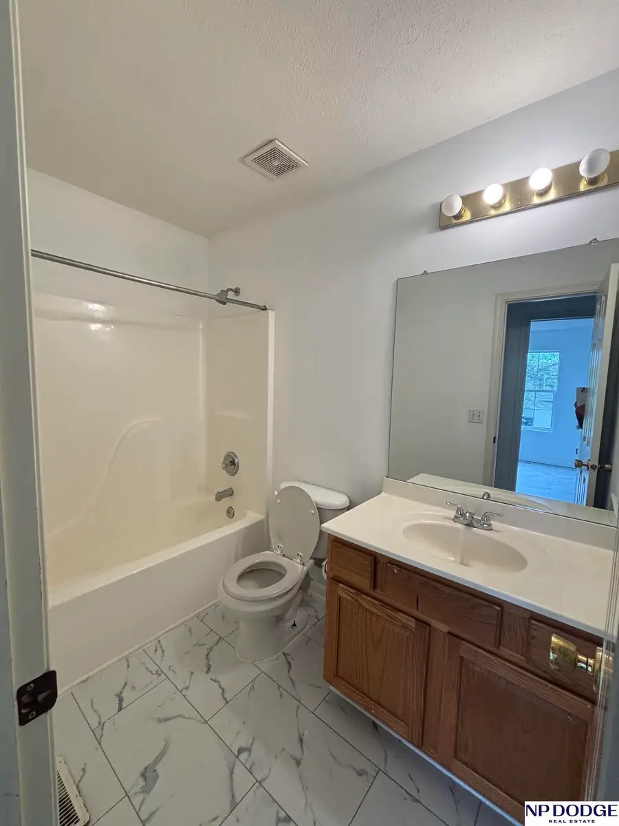 8005 Bauman Avenue, Omaha, NE 68122 - #3