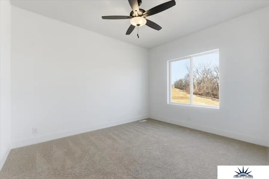 7806 N 94 Circle, Omaha, NE 68122 - #3