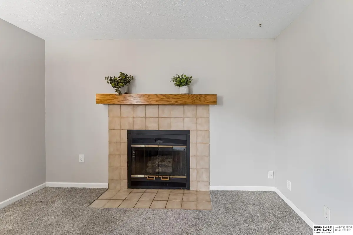 15286 U Street, Omaha, NE 68137 - #1