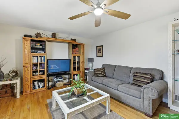 5435 S 122nd Street, Omaha, NE 68137