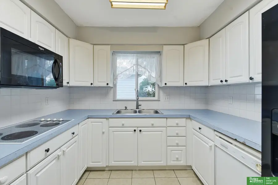 5435 S 122nd Street, Omaha, NE 68137 - #2