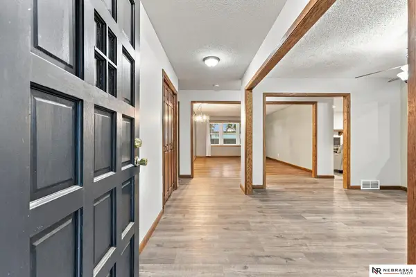 2450 N Ridge Road, Fremont, NE 68025
