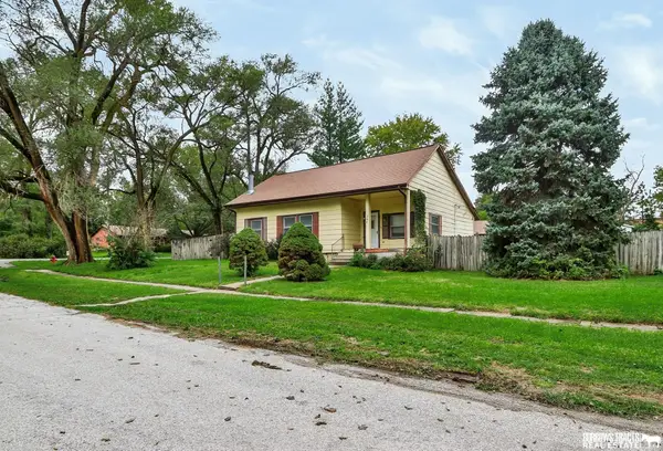 240 W 4th Street, Douglas, NE 68344