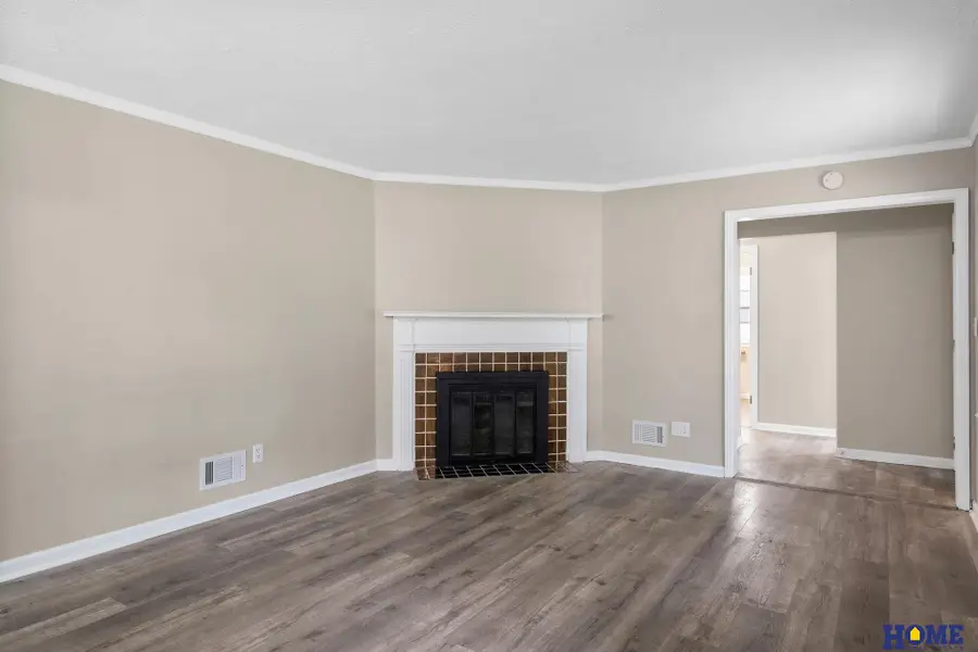4215 Everett Street, Lincoln, NE 68506 - #3