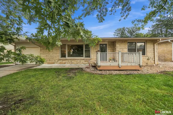 3016 Prairie Road, Lincoln, NE 68056