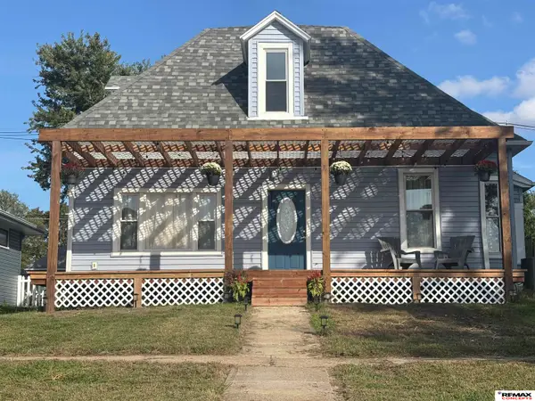 436 S 1st Street, Seward, NE 68434