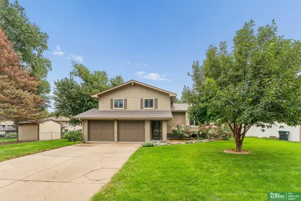 16065 Oak Street, Omaha, NE 68130