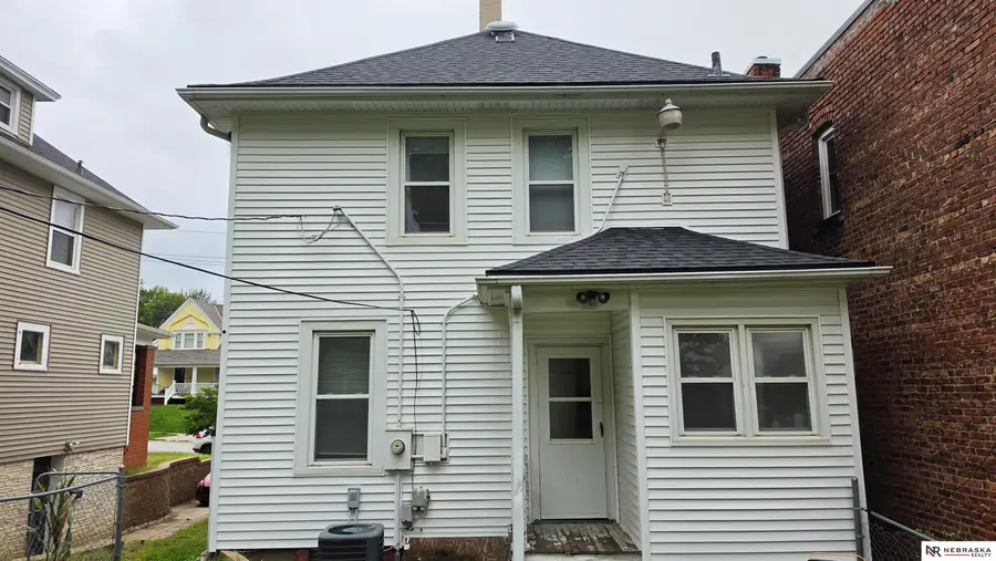 3311 Burt Street, Omaha, NE 68131 - #3