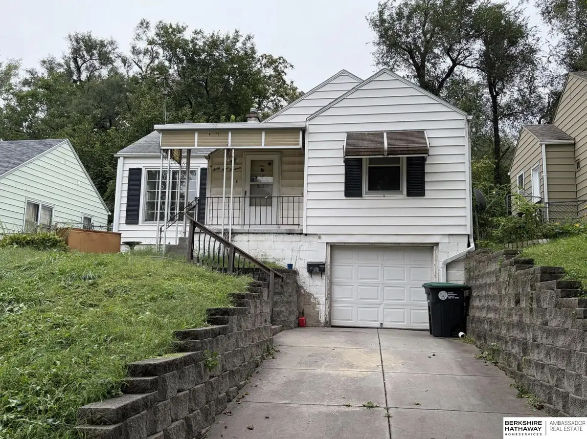 6913 N 33rd Street, Omaha, NE 68112 - #1