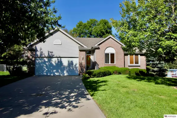 4604 Ridgeway Road, Omaha, NE 68134