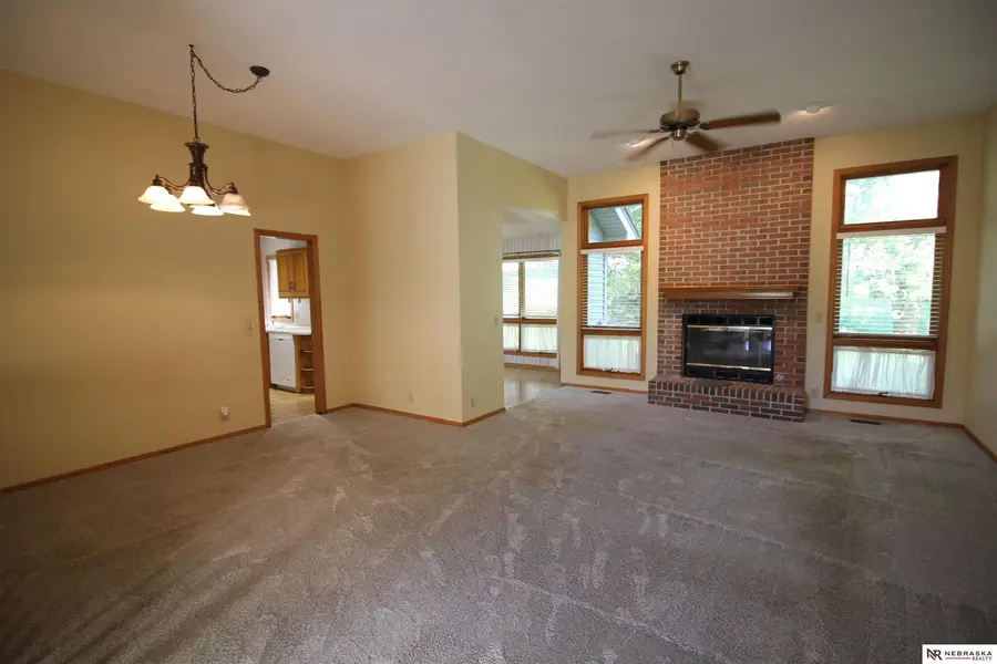 4604 Ridgeway Road, Omaha, NE 68134 - #2
