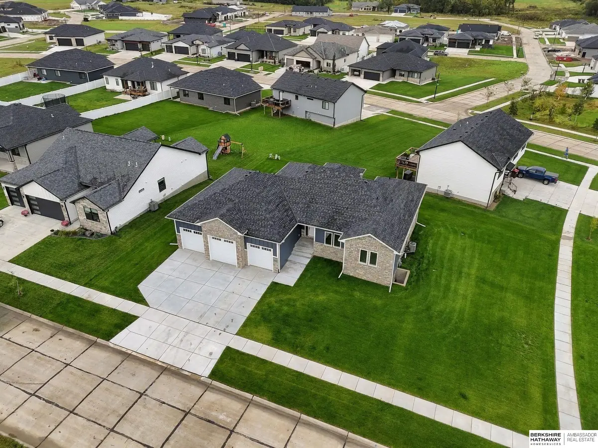 9520 Delano Drive, Lincoln, NE 68516 - #1