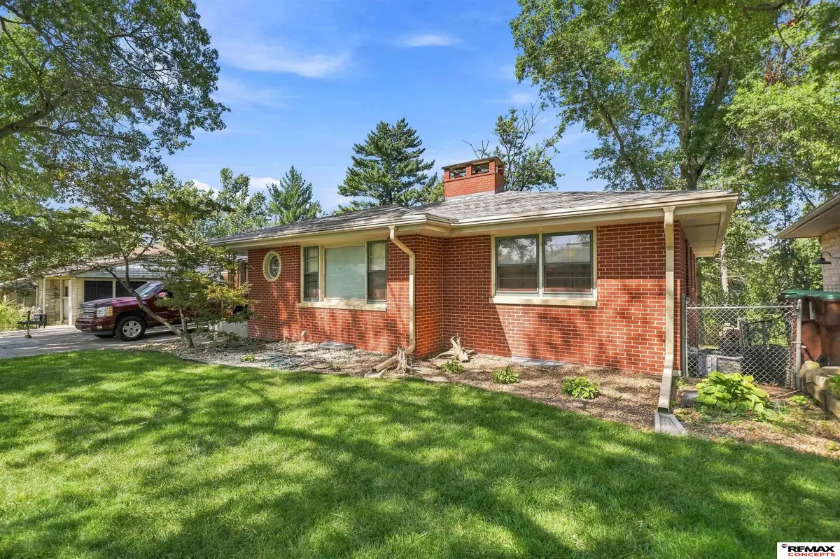 4310 Mohawk Street, Lincoln, NE 68510 - #1