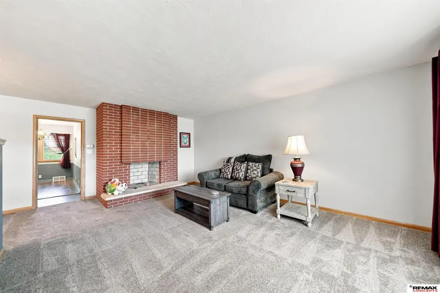 4310 Mohawk Street, Lincoln, NE 68510 - #3