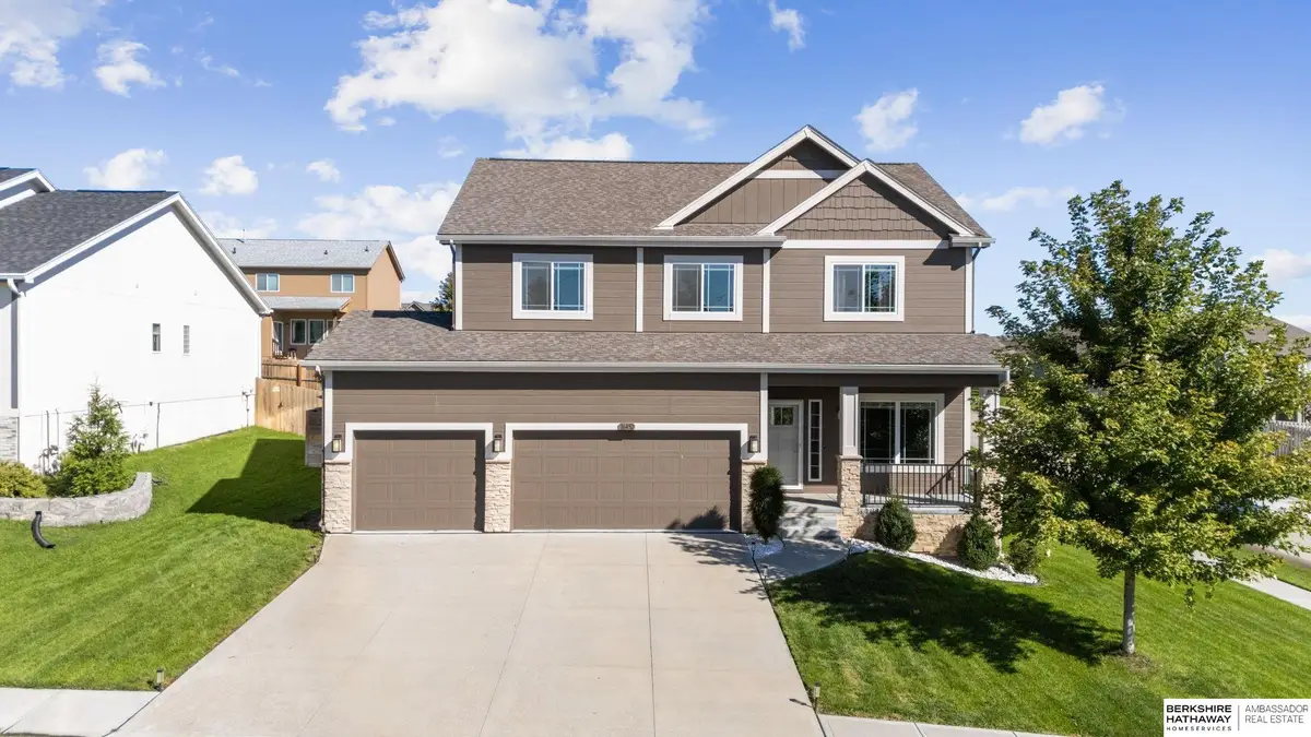 16452 Whitmore Street, Bennington, NE 68007 - #1
