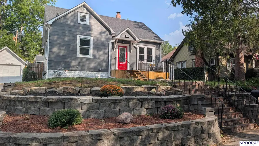 872 Elmwood Avenue, Lincoln, NE 68510 - #2