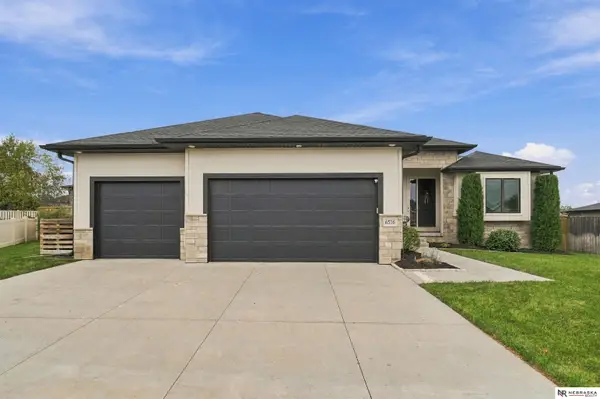 6516 Julia Circle, Lincoln, NE 68516