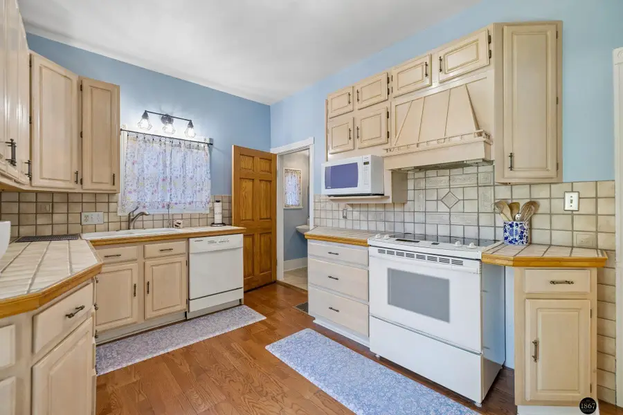 1220 C Street, Lincoln, NE 68502 - #3