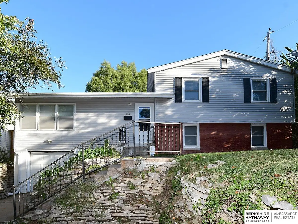 6912 Seward Street, Omaha, NE 68104 - #1