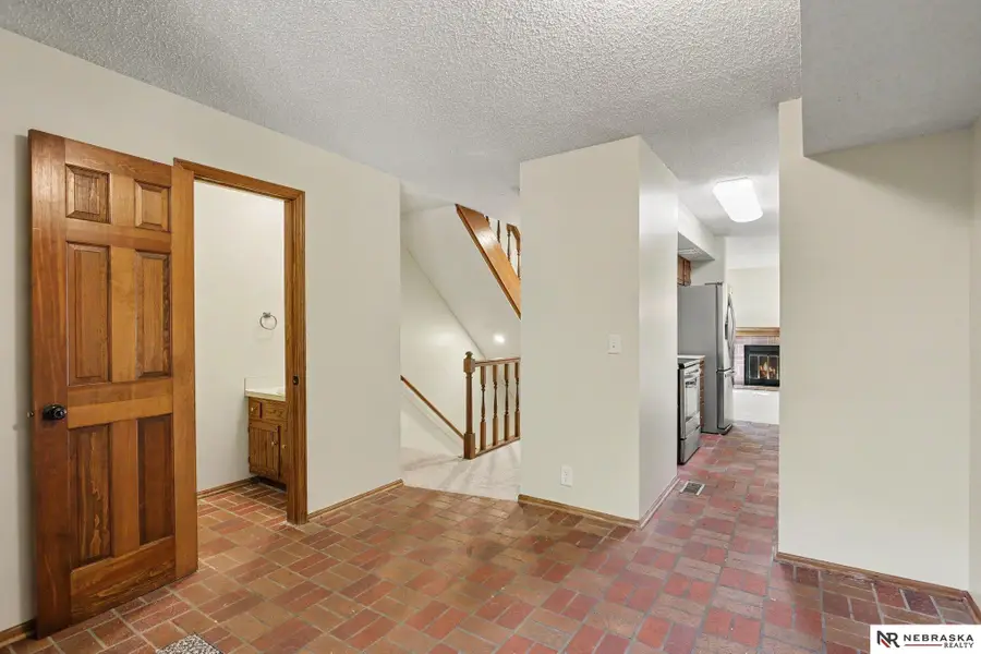 5809 Berkeley Drive #8, Lincoln, NE 68512 - #2