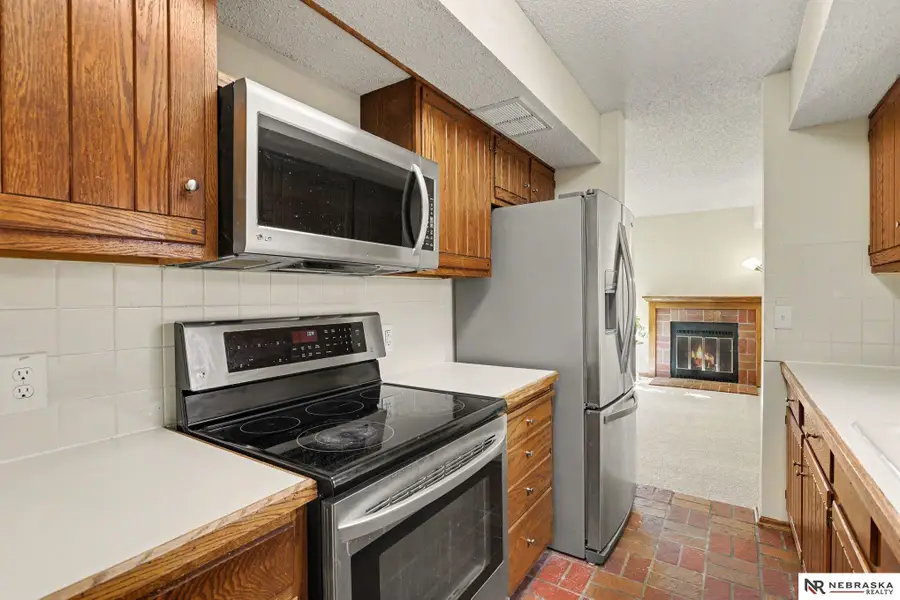 5809 Berkeley Drive #8, Lincoln, NE 68512 - #3