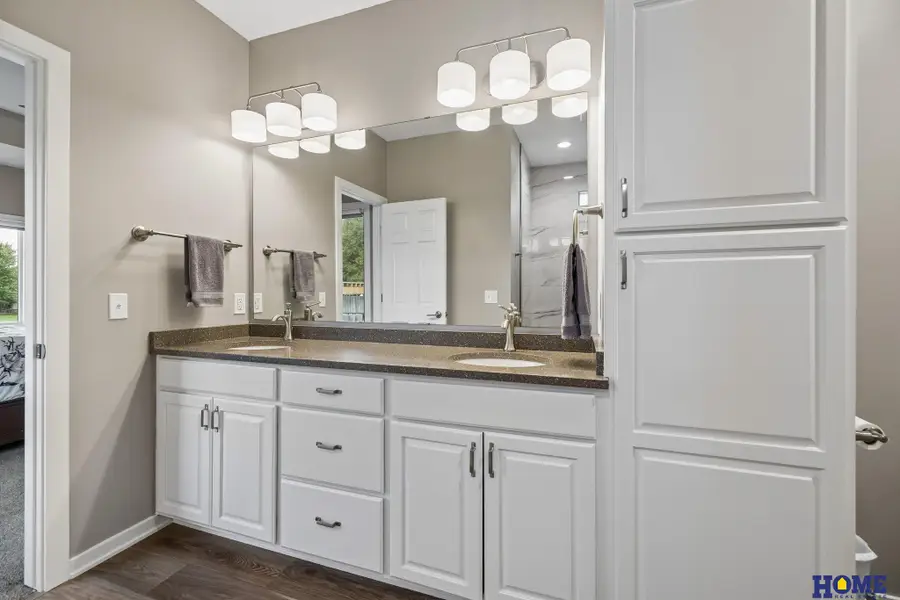 3430 Grainger Parkway, Lincoln, NE 68516 - #3