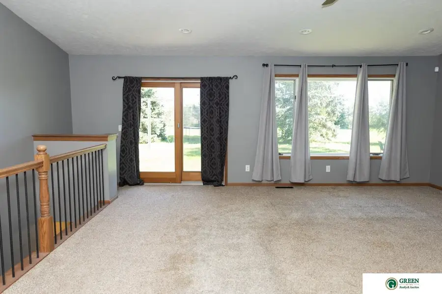 1019 R Road, York, NE 68467 - #2