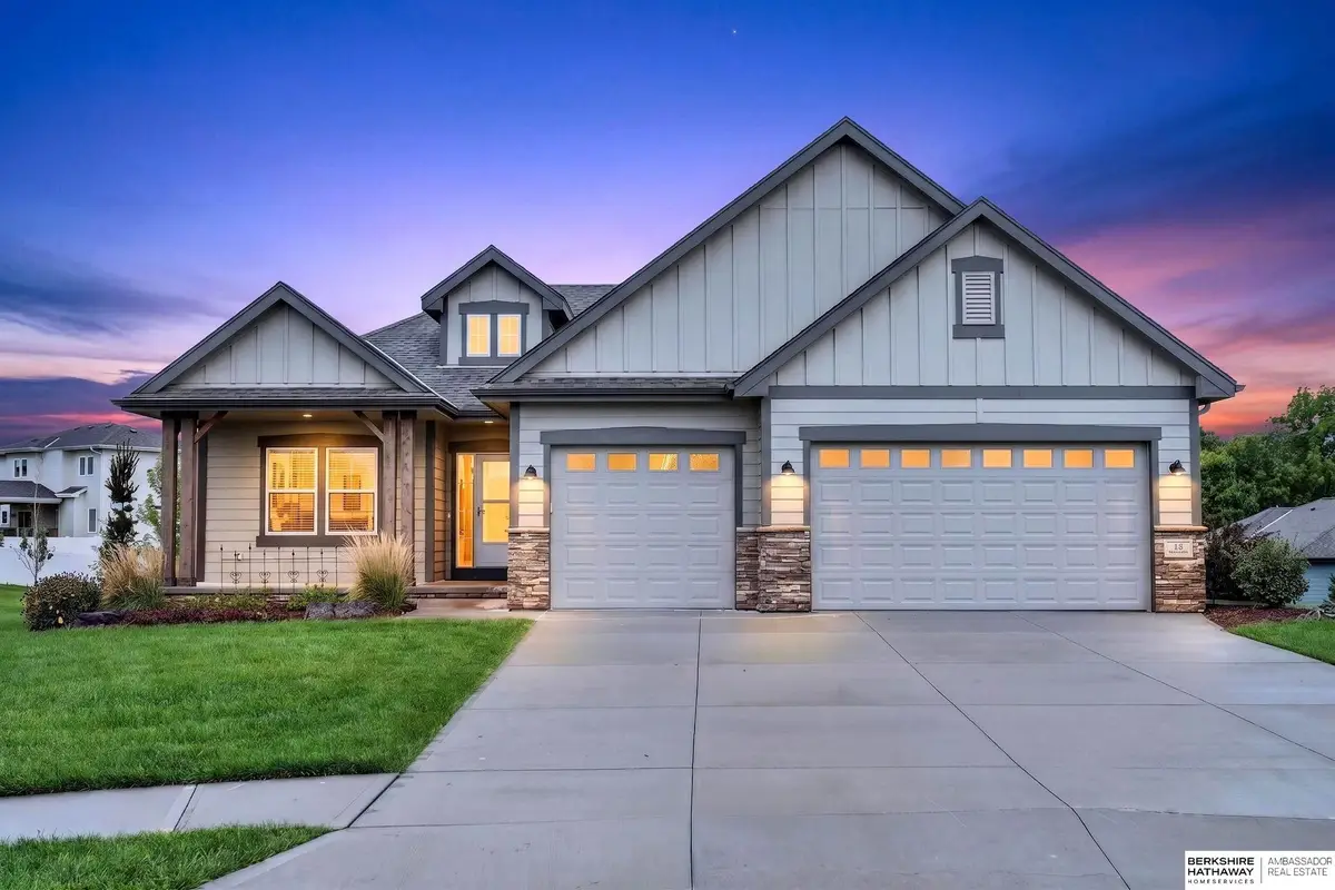15 Butternut Circle, Council Bluffs, IA 51503 - #1