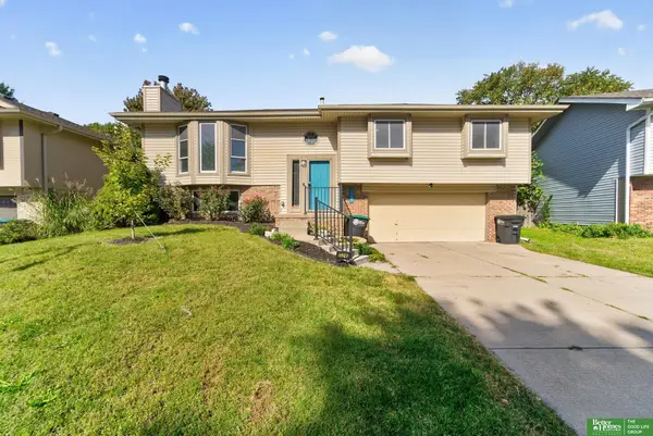 15240 Pasadena Avenue, Omaha, NE 68144