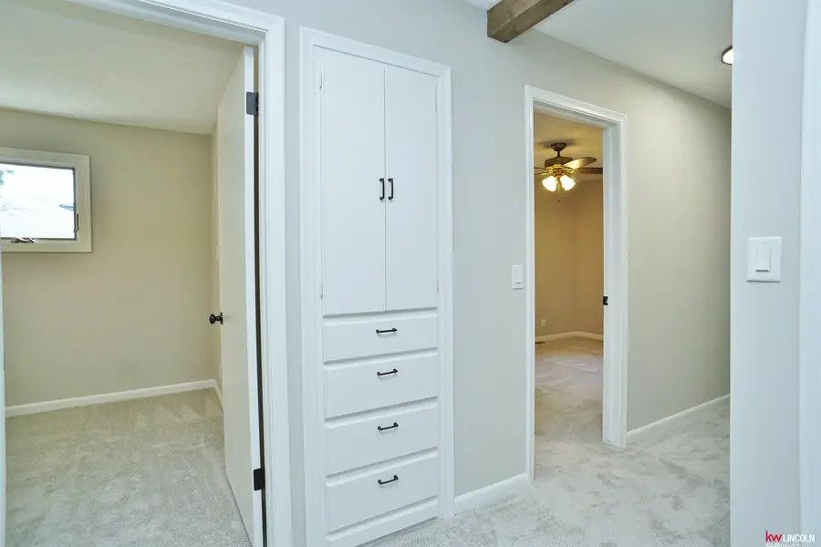 431 Driftwood Drive, Lincoln, NE 68510 - #3