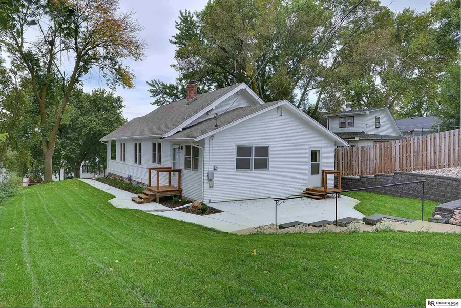 109 N Molley Street, Bennington, NE 68007 - #2
