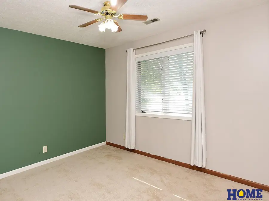 3520 Madison Avenue, Lincoln, NE 68504 - #3