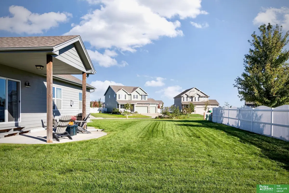 10591 S 112th Street, Papillion, NE 68046 - #1