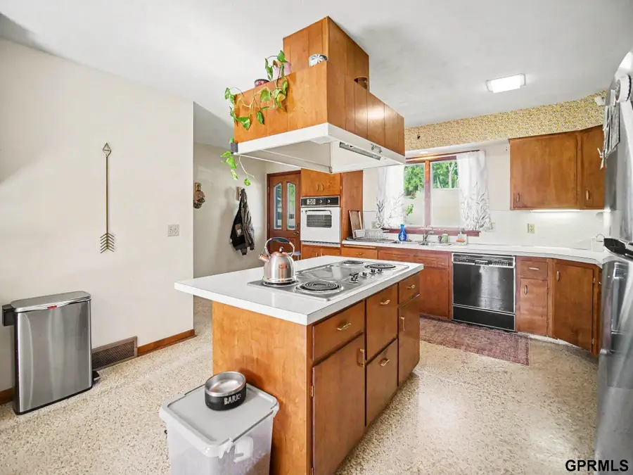 5006 S 128th Street, Omaha, NE 68137 - #2