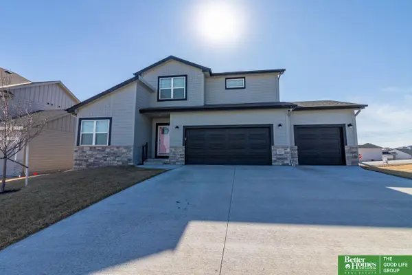 18363 Sage Street, Omaha, NE 68136