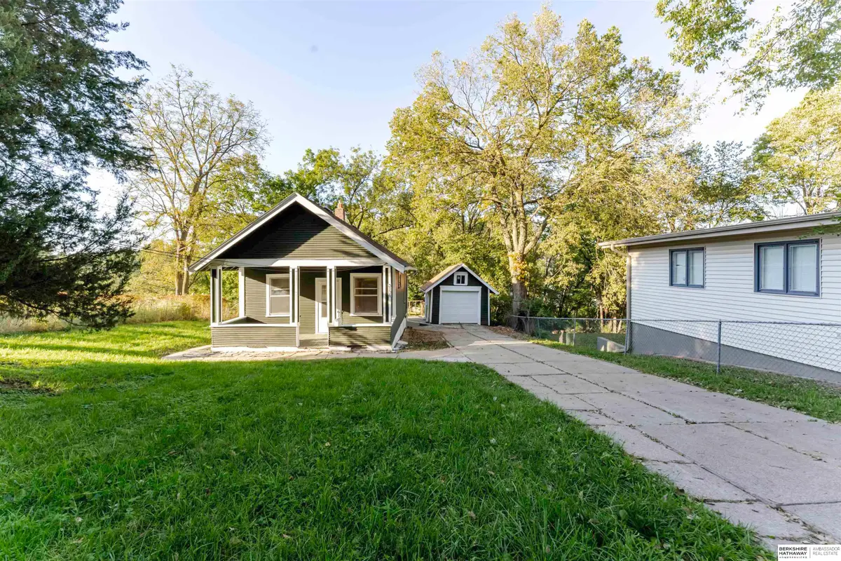 3138 Weber Circle, Omaha, NE 68112 - #1