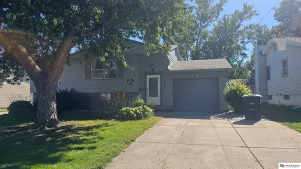 12765 A Street, Omaha, NE 68144