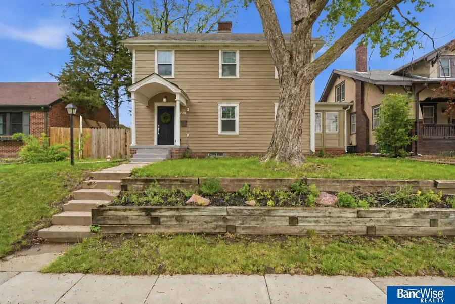 2740 S 13 Street, Lincoln, NE 68502 - #3