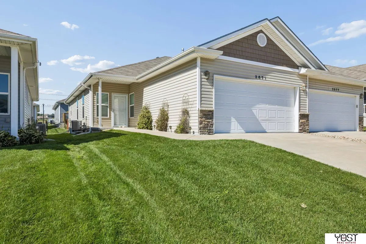 2871 Wagon Drive, Lincoln, NE 68507 - #1