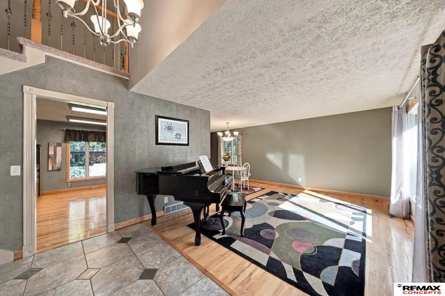 2343 S 75th Street, Lincoln, NE 68506 - #3