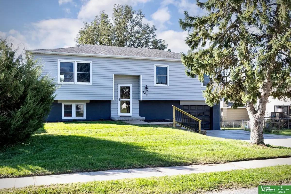 445 Hilltop Avenue, Springfield, NE 68059 - #1