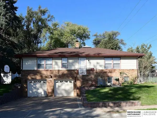 1102 S 62nd Street, Omaha, NE 68106