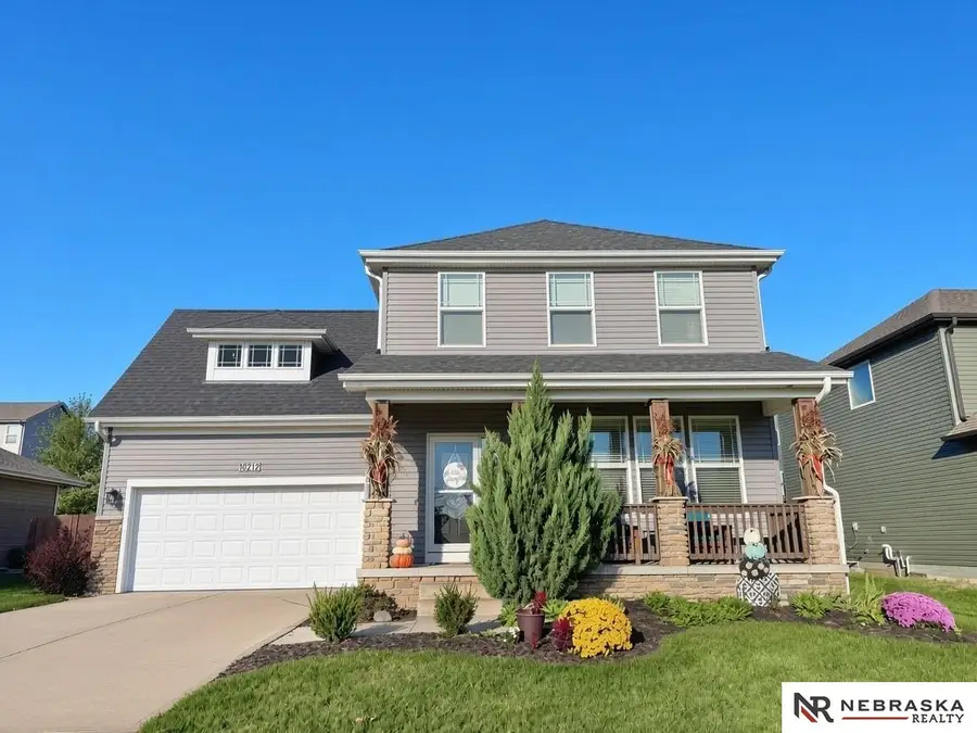 10212 Rosewater Parkway, Bennington, NE 68007 - #2