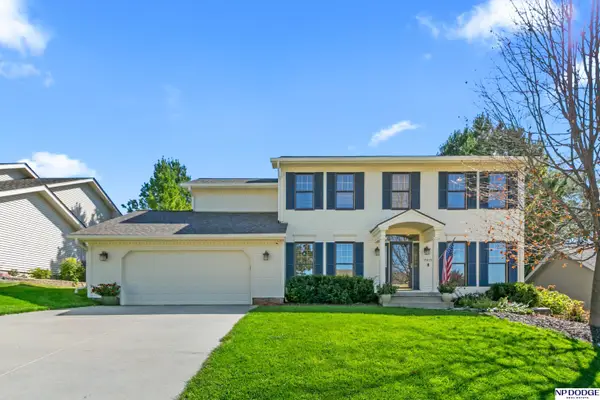 15825 Howard Street, Omaha, NE 68118
