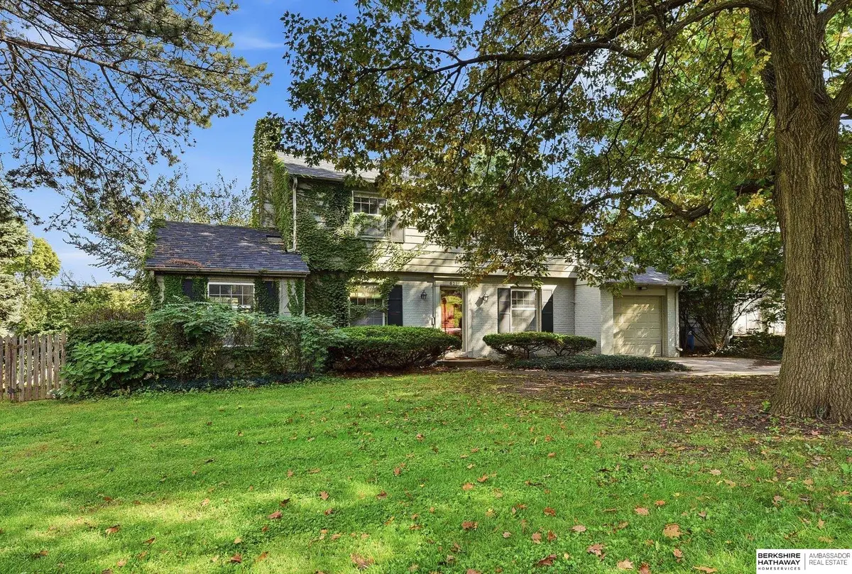 631 N 62nd Street, Omaha, NE 68132 - #1